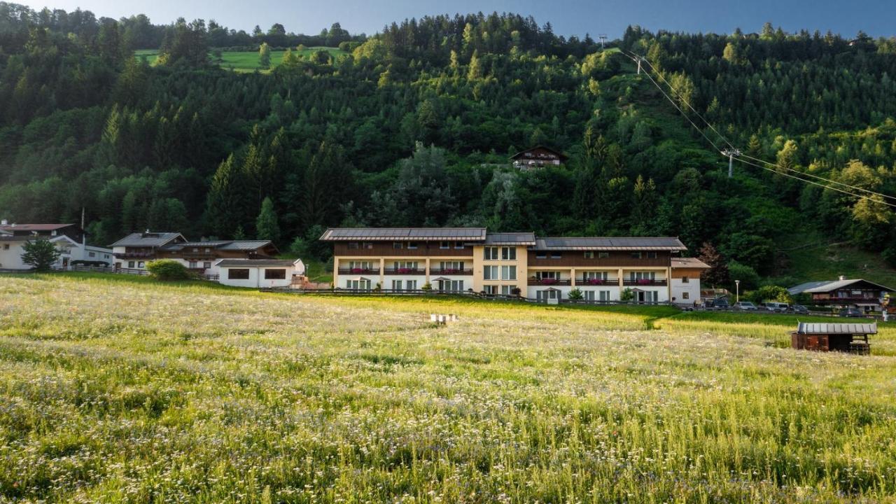 Apparthotel Alpenchalet Neukirchen am Grossvenediger Exterior foto